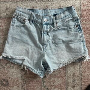 Pair of American eagle Strigid jean shorts- size 00